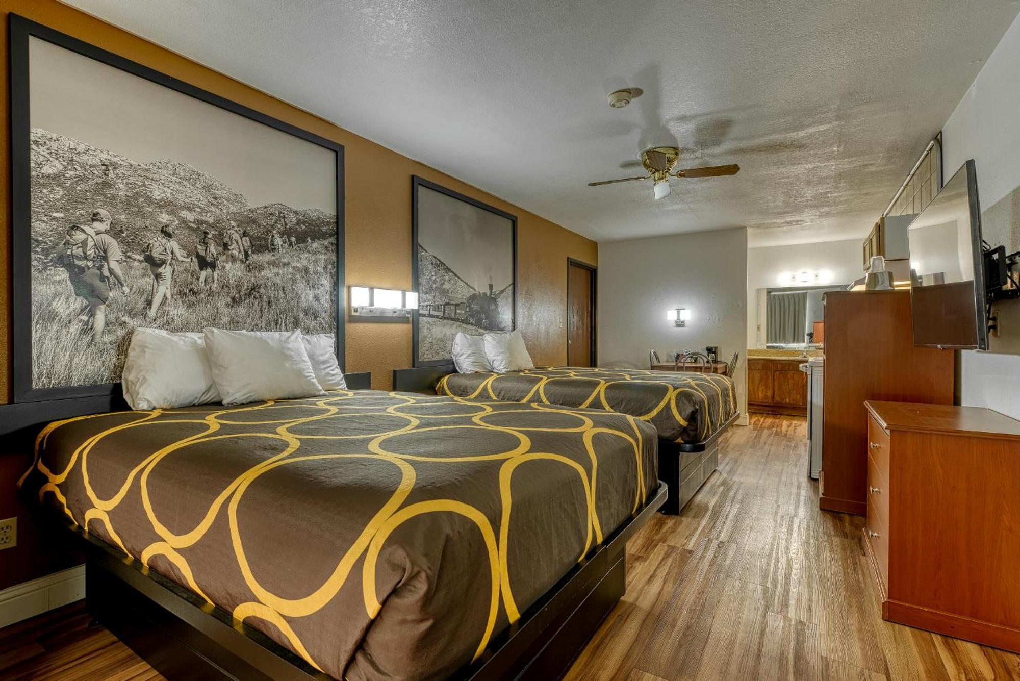 Super 8 By Wyndham Alamosa Motell Rum bild