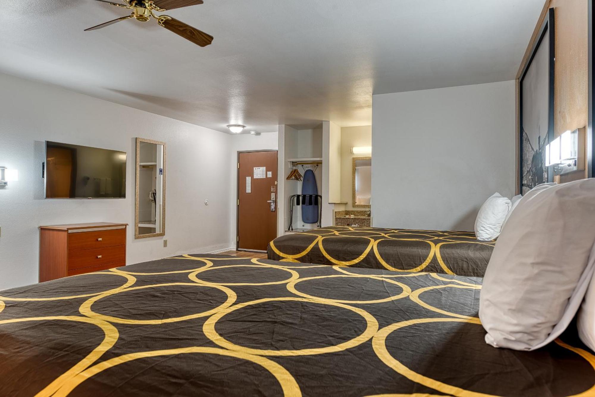 Super 8 By Wyndham Alamosa Motell Rum bild