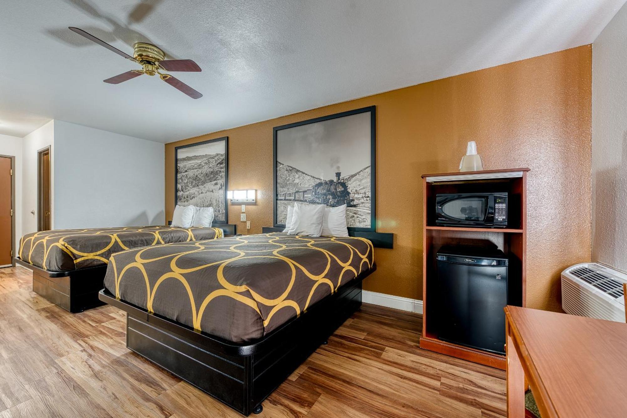 Super 8 By Wyndham Alamosa Motell Rum bild